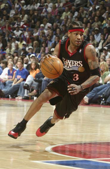 罗德里戈角球传中 阿森西奥头槌破门