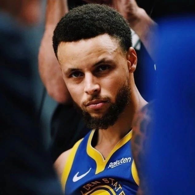 放弃亿万家产只为专心打篮球，国产魔兽李晓旭的故事有多感人？＂