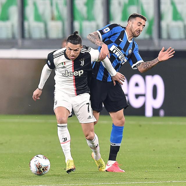 CBA排名大变！上海失榜首，广东大胜辽宁完败 北京止颓山东七连胜