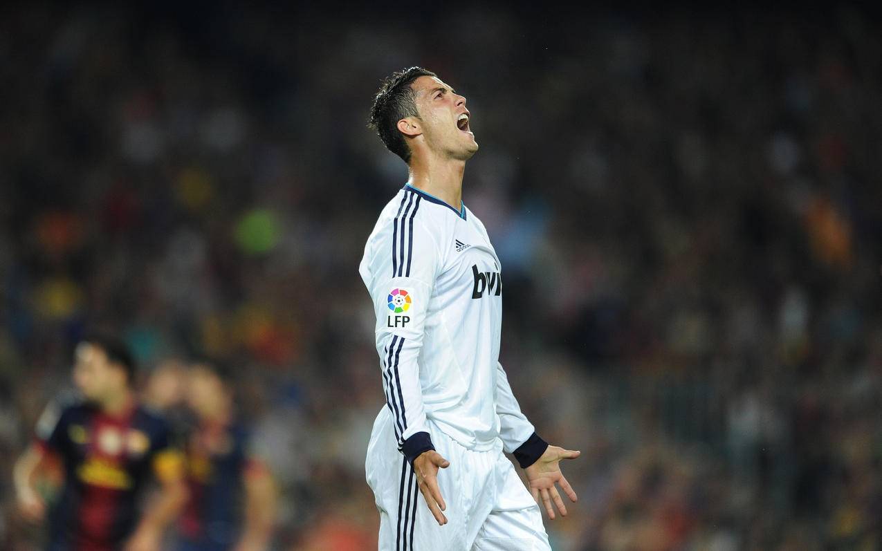 川超联赛出现暴力事件，凉山队球员比赛结束后飞踹裁判